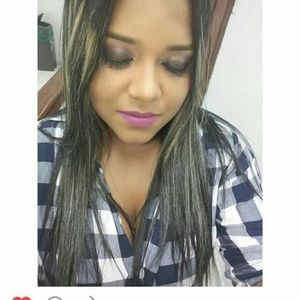 Meet your Posher, Carolina